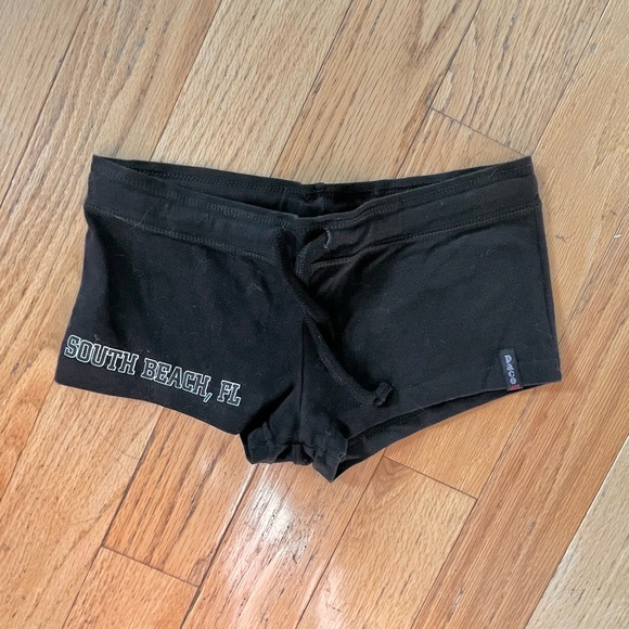 🌻 Touch of South Beach Bundle Loungewear Intimate Set - Picture 3 of 12